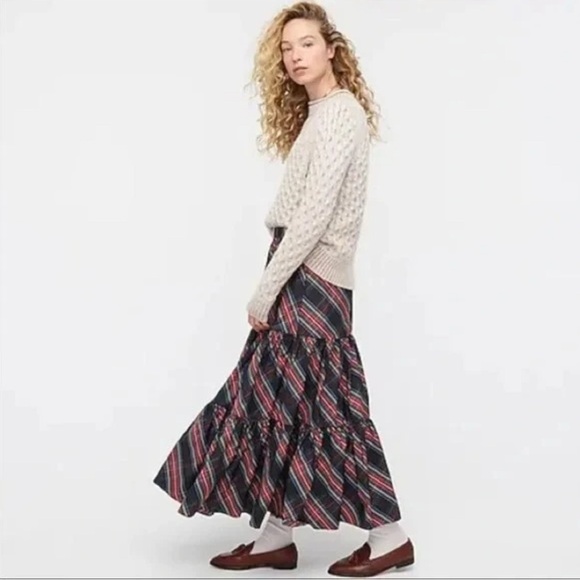 NWT J. Crew Tiered Maxi Skirt in Black Stewart Tartan Taffeta - Size XL Gorgeous - Picture 2 of 7